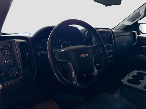 Used 2018 Chevrolet Silverado 1500 LT w/ All Star Edition image 10