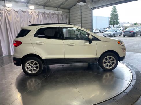 Used 2022 Ford EcoSport SE w/ SE Convenience Package AWD/4WD image 4
