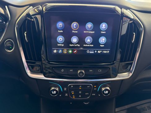 Used 2023 Chevrolet Traverse LT FWD image 45