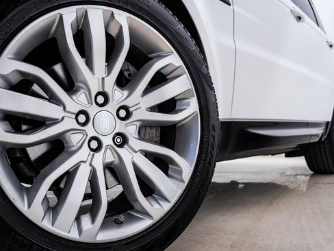 Used 2019 Land Rover Range Rover Sport HSE image 5