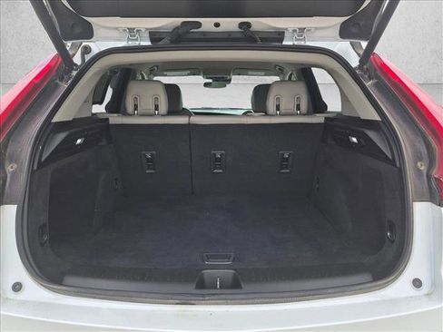 Used 2023 Cadillac XT4 Luxury FWD image 6