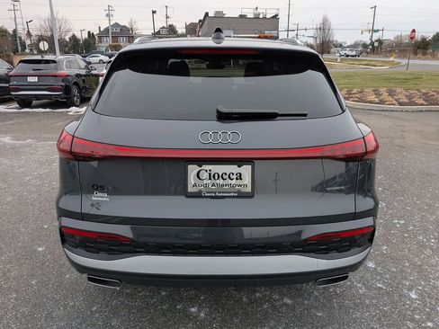 New 2025 Audi Q5 Premium image 5