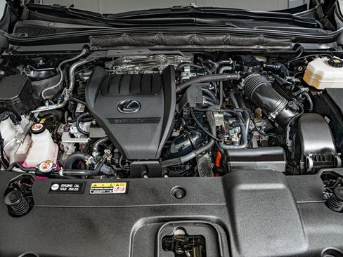 Certified 2023 Lexus RX 500h F Sport w/ Accessory Package (Z1) AWD/4WD image 39
