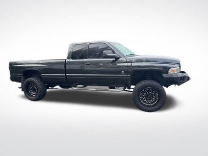 Used 2001 Dodge Ram 2500 Truck SLT