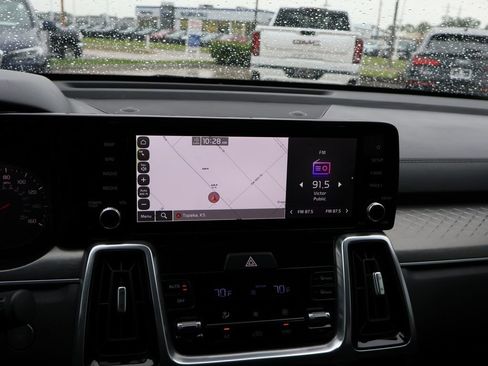 Used 2022 Kia Sorento SX FWD image 23