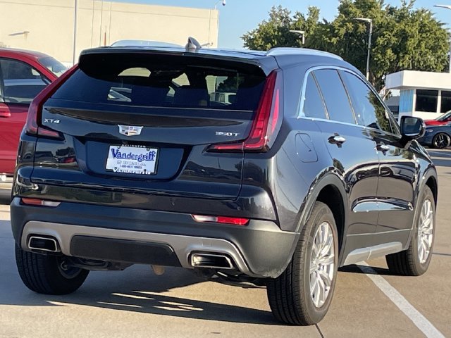 Used 2023 Cadillac XT4 Premium Luxury FWD image 4