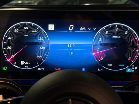 New 2026 Mercedes-Benz GLS 450 4MATIC image 25