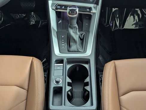 Certified 2024 Audi Q3 2.0T Premium Plus image 16