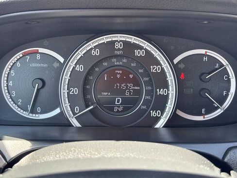Used 2017 Honda Accord EX-L image 26