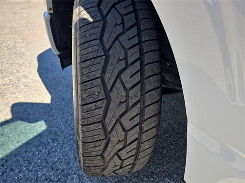 Used 2021 Ford F150 XLT w/ Equipment Group 302A High image 29