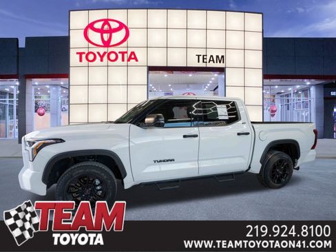 Used 2022 Toyota Tundra SR5 image 1