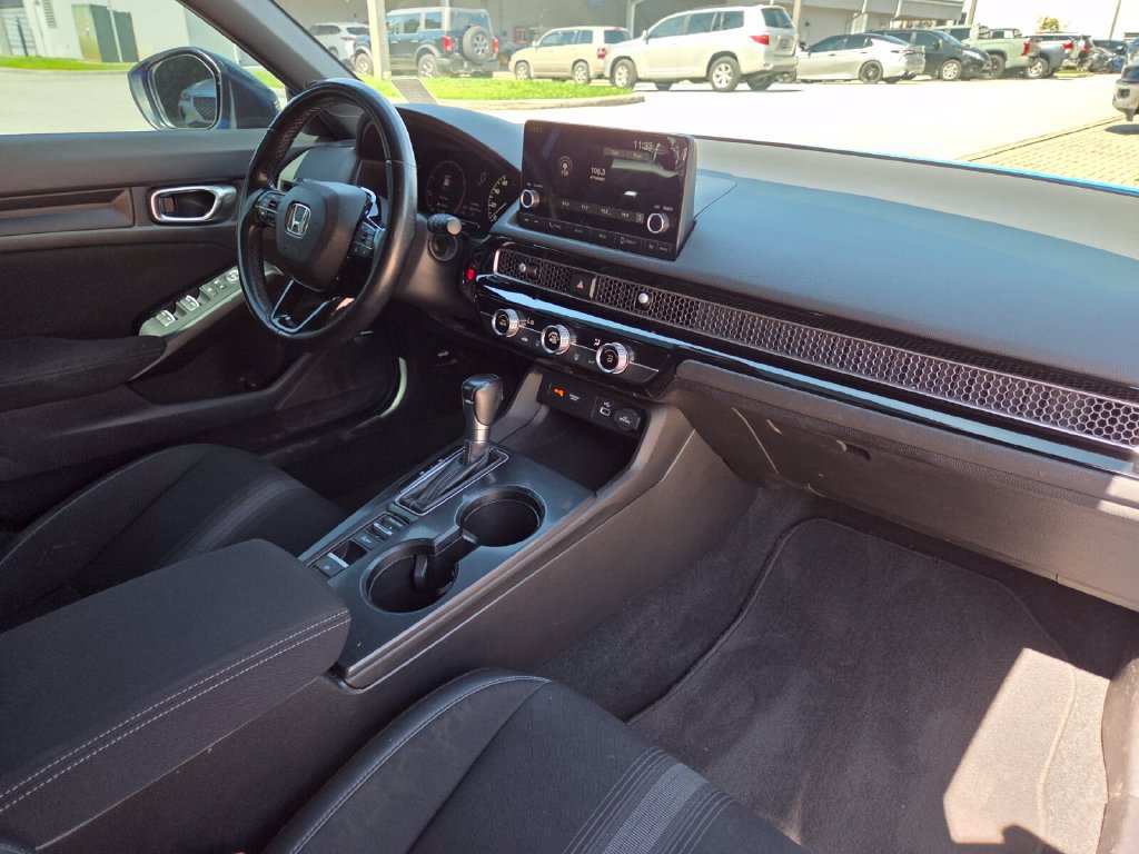 Used 2022 Honda Civic Sport image 13