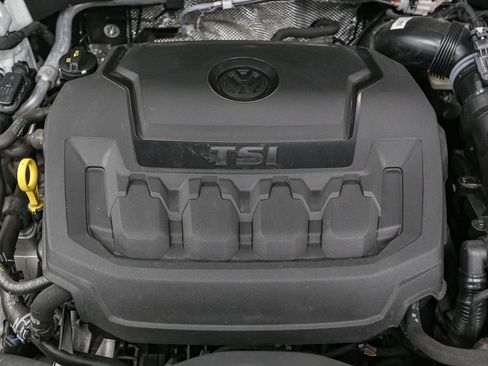Certified 2024 Volkswagen Tiguan SE R-Line AWD/4WD image 19
