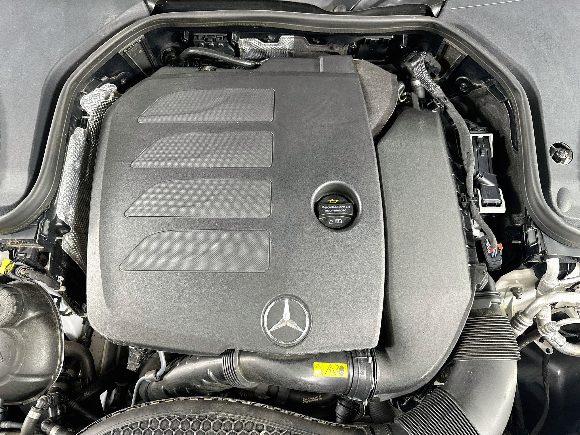 Used 2023 Mercedes-Benz E 350 4MATIC Sedan image 34