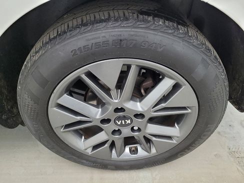 Used 2021 Kia Soul S image 31