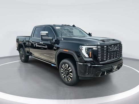New 2026 GMC Sierra 2500 Denali Ultimate AWD/4WD image 1