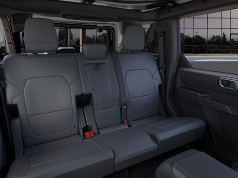 New 2026 Ford Bronco Outer Banks AWD/4WD image 11