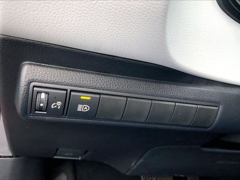 Used 2026 Toyota Corolla SE image 32