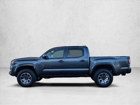 Used 2022 Toyota Tacoma TRD Sport image 8