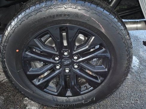 New 2026 Ford F150 XLT w/ Equipment Group 302A MID image 52