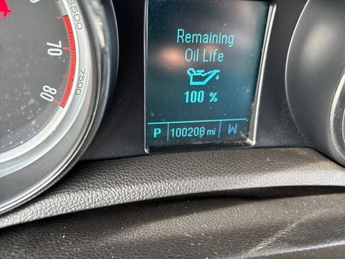 Used 2013 Buick Encore Premium image 16