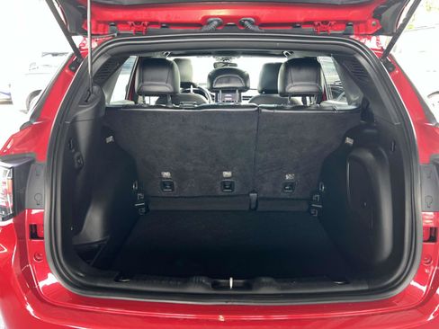 Used 2022 Jeep Compass Limited w/ (RED) Package image 8