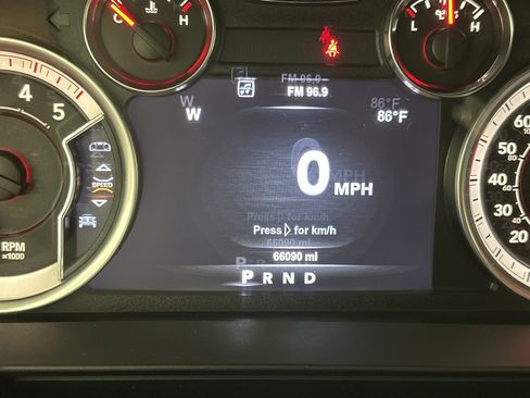 Used 2018 RAM 2500 Laramie w/ Sport Appearance Group image 13