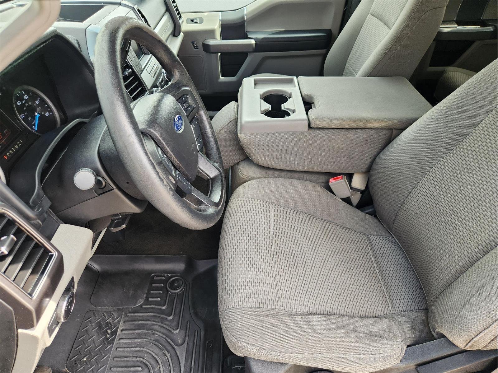 Used 2018 Ford F250 XLT w/ FX4 Off-Road Package AWD/4WD image 13