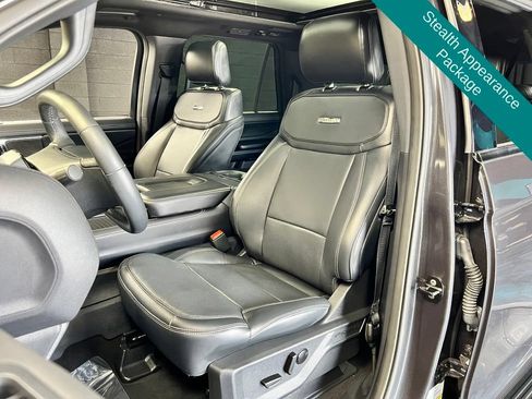 Used 2025 Ford Expedition Max Platinum w/ Stealth Performance Package AWD/4WD image 7