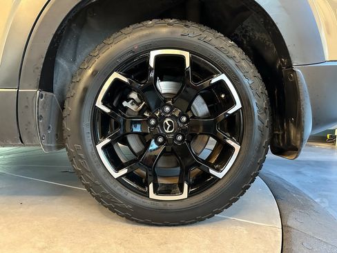 Used 2023 MAZDA CX-50 Meridian Edition w/ Apex Package image 25