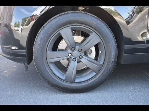 Used 2018 Land Rover Range Rover Velar S AWD/4WD image 47