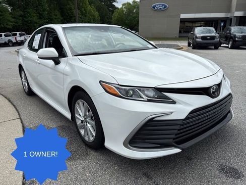 Used 2023 Toyota Camry LE FWD image 2
