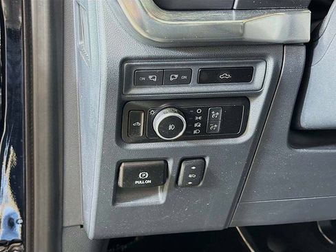 Used 2023 Ford F150 Lariat w/ Equipment Group 502A High AWD/4WD image 30