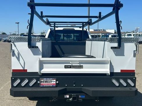 New 2026 Ford F350 XL w/ XL Chrome Package AWD/4WD image 4