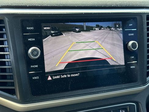 Used 2020 Volkswagen Atlas SE image 24