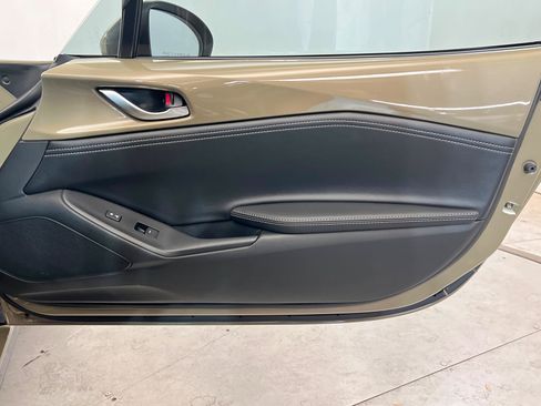 Used 2023 MAZDA MX-5 Miata Grand Touring RWD image 15