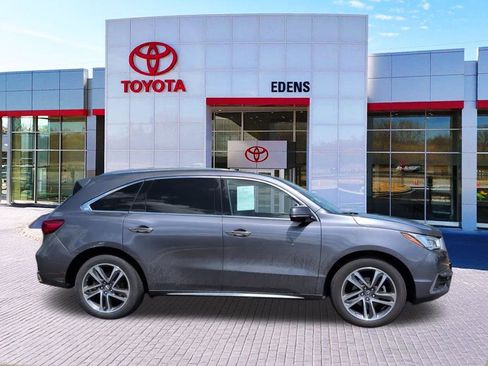 Used 2018 Acura MDX w/ Advance & Entertainment AWD/4WD image 2