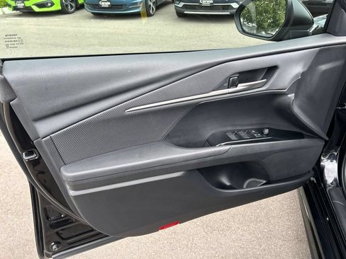 Used 2025 Toyota Camry SE AWD/4WD image 20