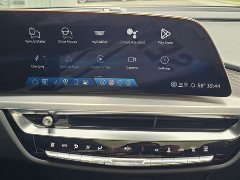 New 2026 Cadillac Lyriq Sport AWD/4WD image 28