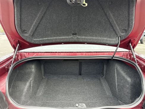 Used 2023 Dodge Challenger R/T w/ Plus Package image 26