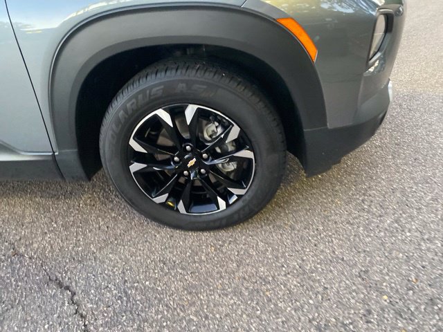 Used 2022 Chevrolet TrailBlazer LT w/ Convenience Package FWD image 29