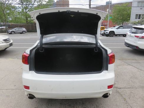 Used 2010 Lexus IS 250 RWD image 25