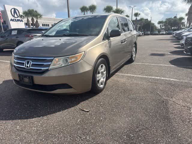 Used 2011 Honda Odyssey LX image 3