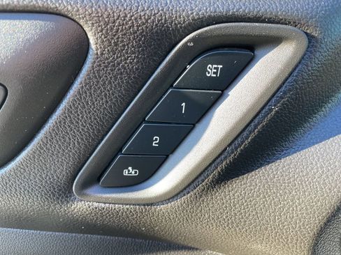 Used 2023 GMC Acadia Denali w/ Denali Ultimate Package image 4