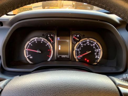 Used 2021 Toyota 4Runner Nightshade image 26