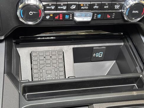 New 2026 Ford F350 Lariat w/ Black Appearance Package AWD/4WD image 33