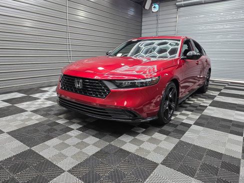 Used 2024 Honda Accord Sport image 44