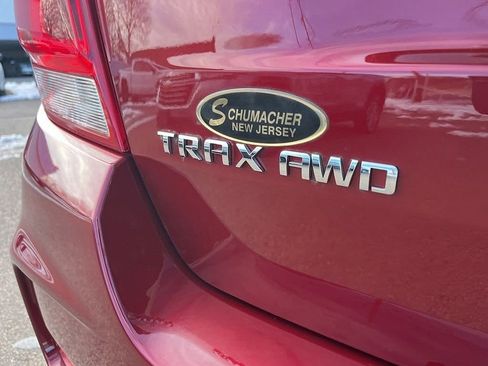 Used 2022 Chevrolet Trax LT w/ LT Convenience Package image 44