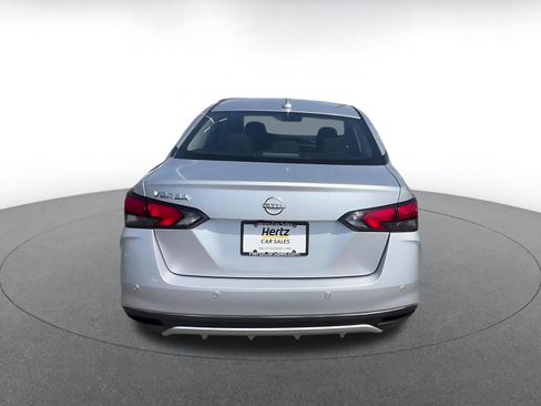 Used 2025 Nissan Versa SV FWD image 12