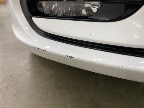 Used 2024 Chrysler Pacifica Touring-L FWD image 32
